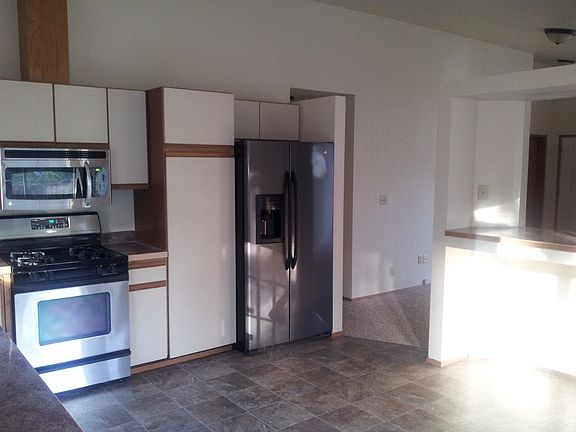 3rd image of 2223 Blossomwood Ct NW