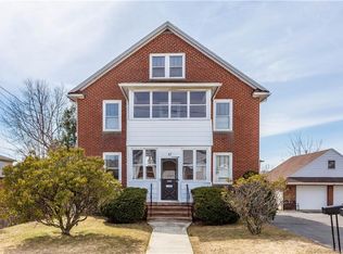 17 Glenwood St, Waterbury, CT 06708