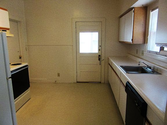 Large Kitchen