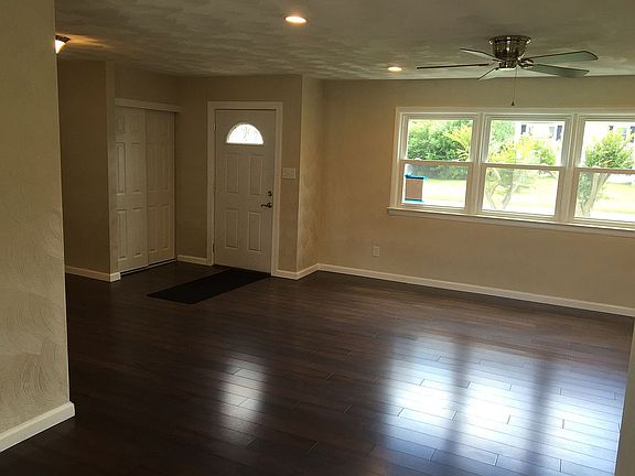 2nd image of 3080 Bow Creek Blvd