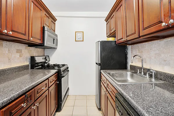 Sold by Douglas Elliman | media 2