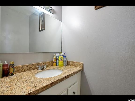 5th image of 1518 W Oak Lawn Ct