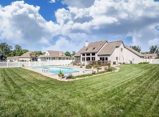 3524 Franklin Dr, Auburn, IN 46706