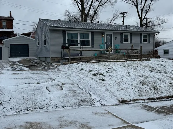 2147 Neff Rd, Dayton, OH 45414