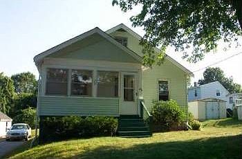 2nd image of 274 Pleasant Ave