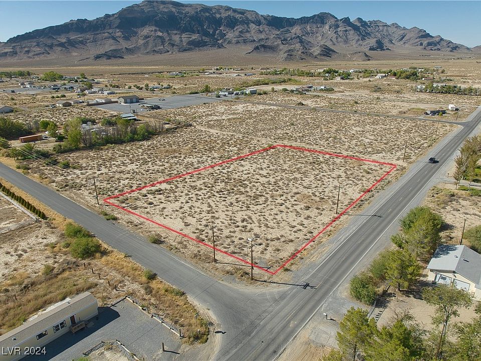 1st image of 2020 W Palm Dr