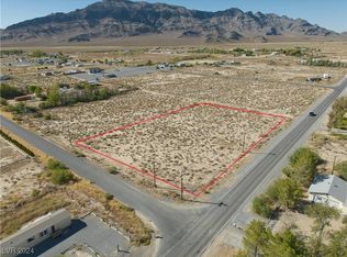 2020 W Palm Dr, Pahrump, NV 89060