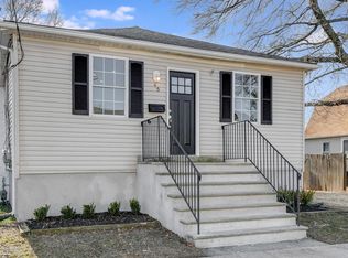 46 Monmouth Ave, Middletown, NJ 07748