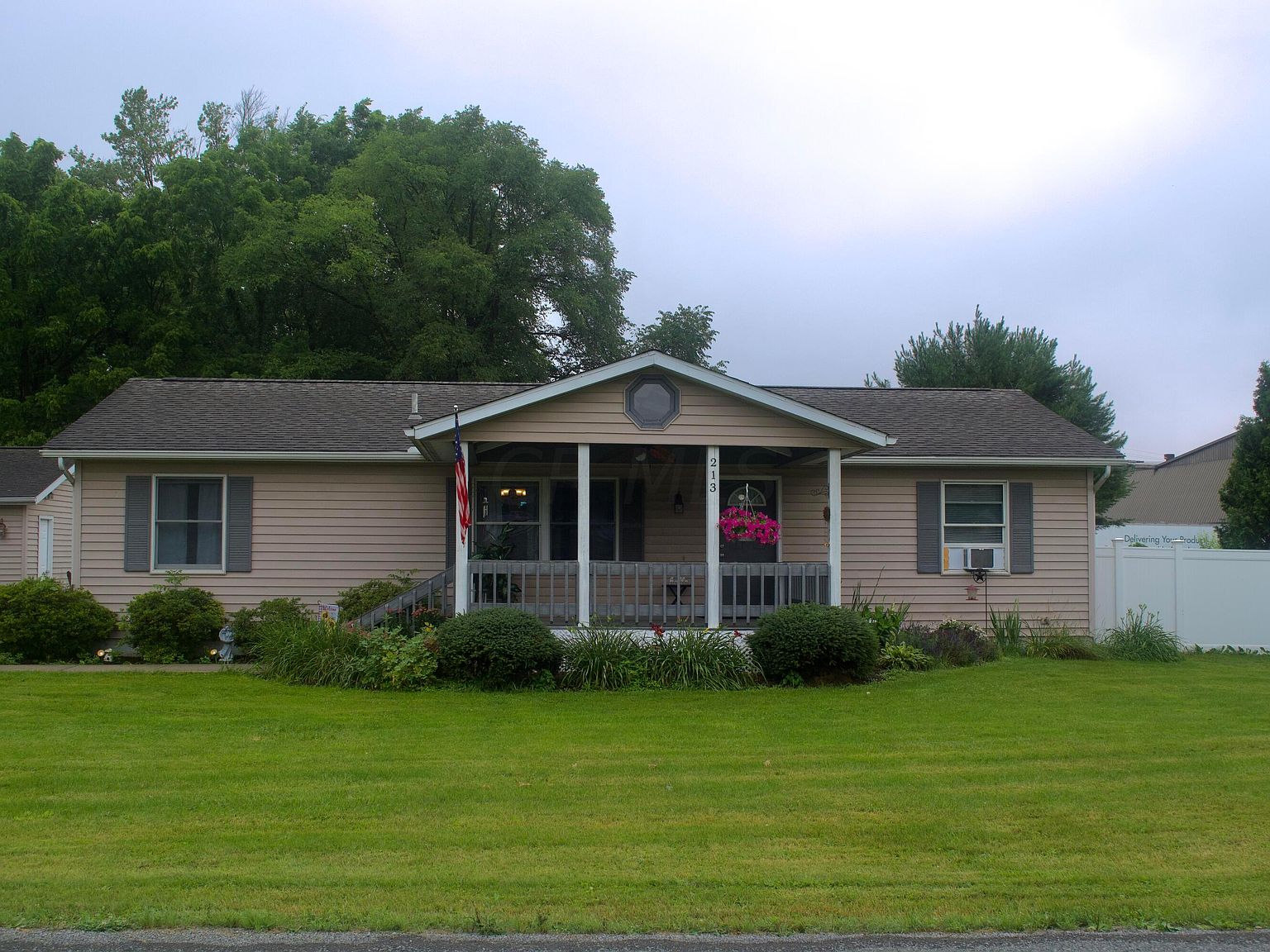 213 Crystal Ave, Mount Vernon, OH 43050 Zillow