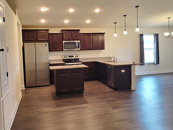 2nd image of 6277 Redberry Dr