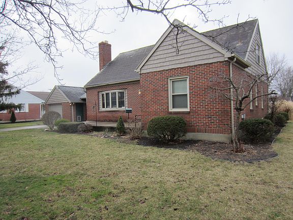 2nd image of 9 Eastmoor Ct