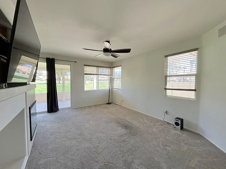 5793 Orange Tree Ave — Photo 5
