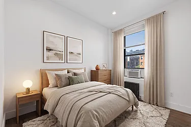 152 Thompson Street #3C image 1 of 11