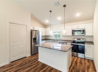 1848 Jagust Rd, North Port, FL 34288