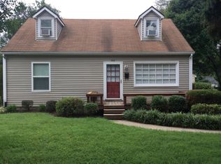 888 Lynn Rd, Lexington, KY 40504