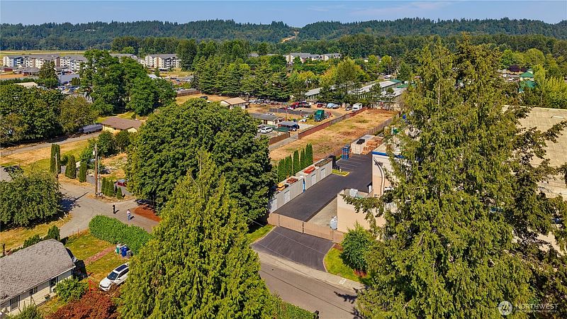 5th image of 28404 85th Avenue S