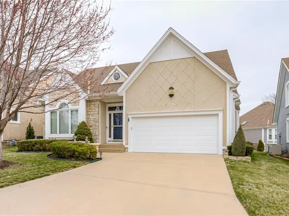 6232 W 126th Ter, Overland Park, KS 66209