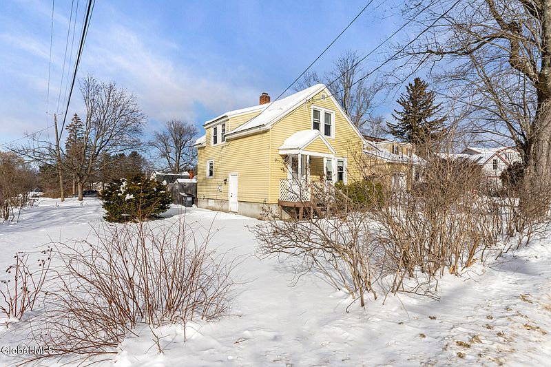 3rd image of 197 Fillmore Avenue