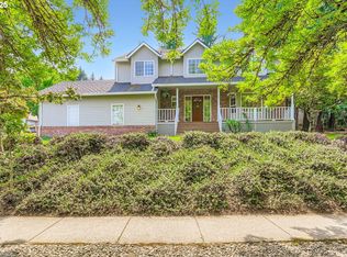 8225 SW Gearhart Dr, Beaverton, OR 97007