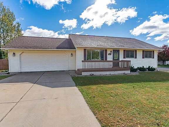 2nd image of 2224 Reinhardt Ct