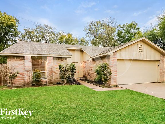 3rd image of 16402 Espinosa Dr