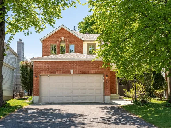 77 Armagh Way, Ottawa, ON K2J 4C1