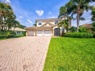 1681 Lakefield North Court, Wellington, FL 33414