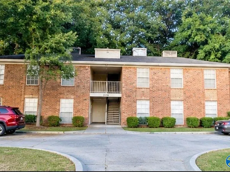 1510 Halston Cir NW #A — Photo 2
