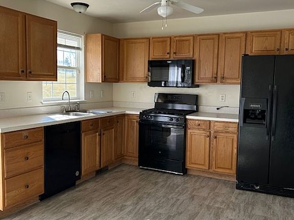 2nd image of 2818 Woodmont Dr