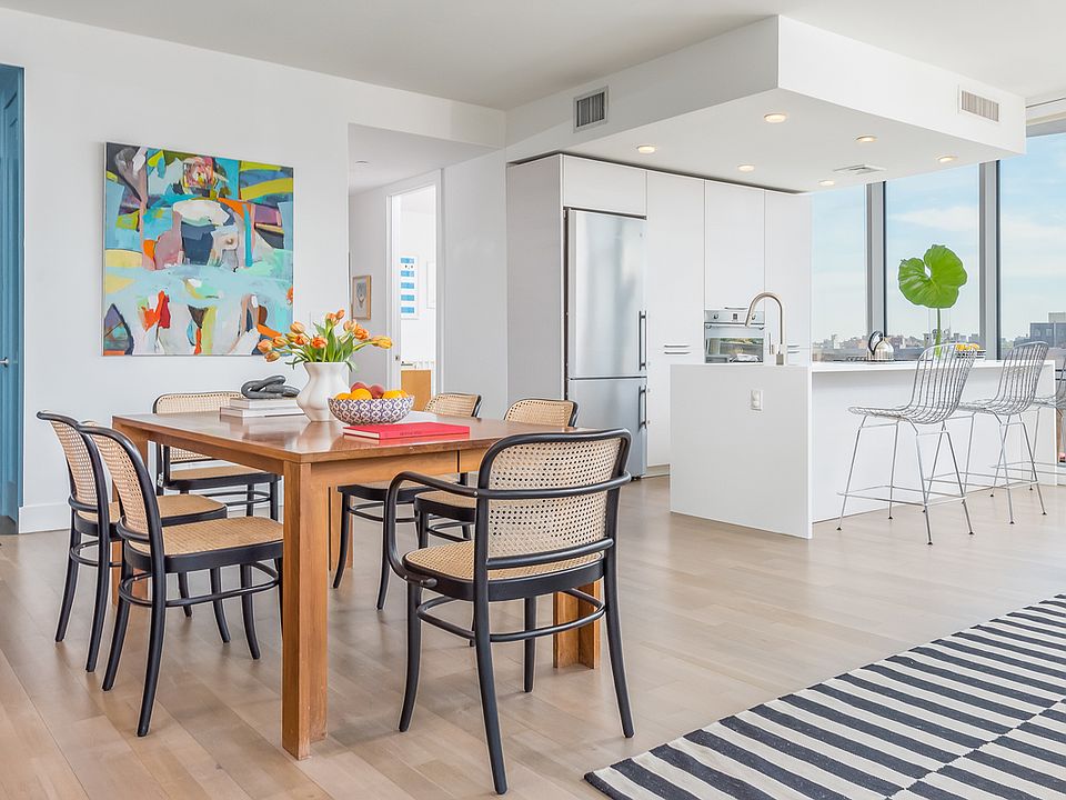 1st image of 5-19 Borden Ave #5H