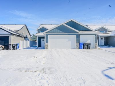 7330 26th St S, Fargo, ND, 58104