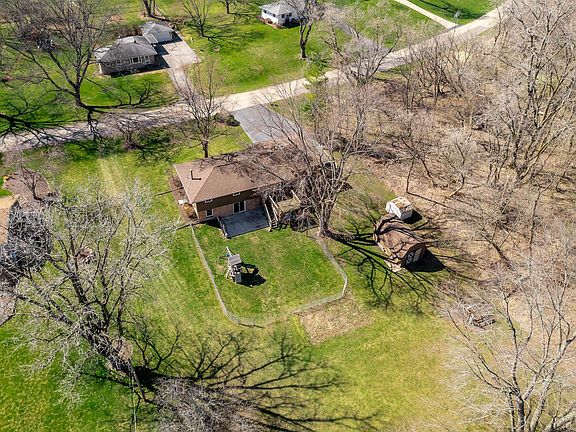 3rd image of 1138 Melwood Dr