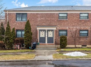 73-19 220th St #140B2, Oakland Gardens, NY