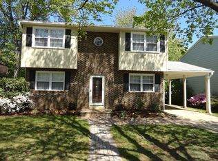 1607 Chesapeake Dr, Edgewater, MD 21037