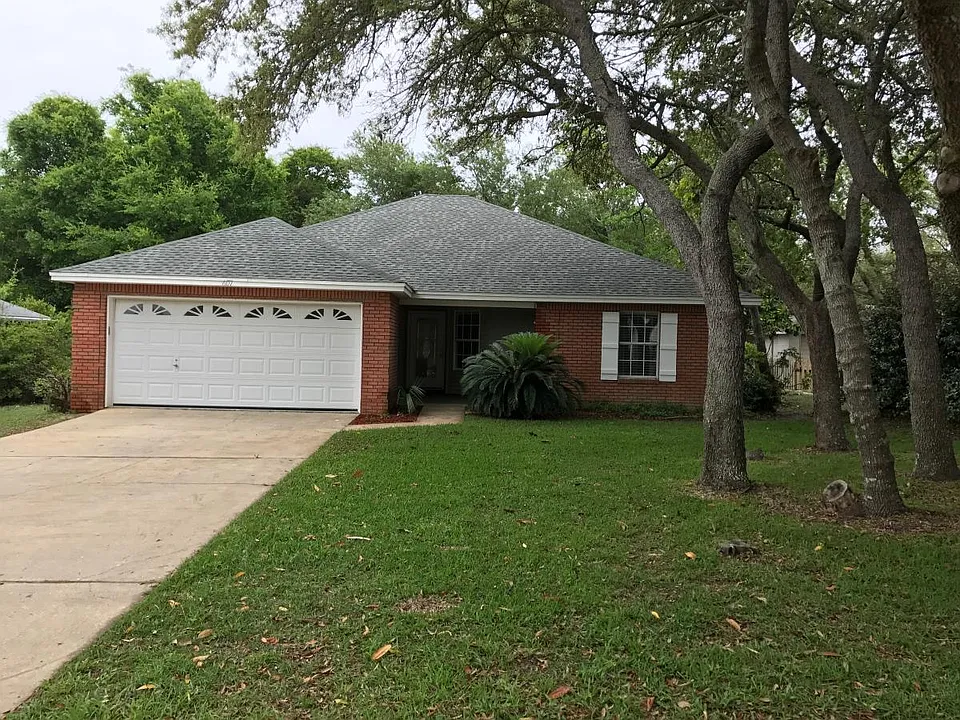 607 Mimosa Ave