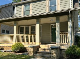 1837 Cumberland Rd, Cleveland Heights, OH 44118