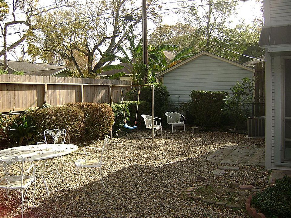1st image of 1018 1/2 Bayland Ave