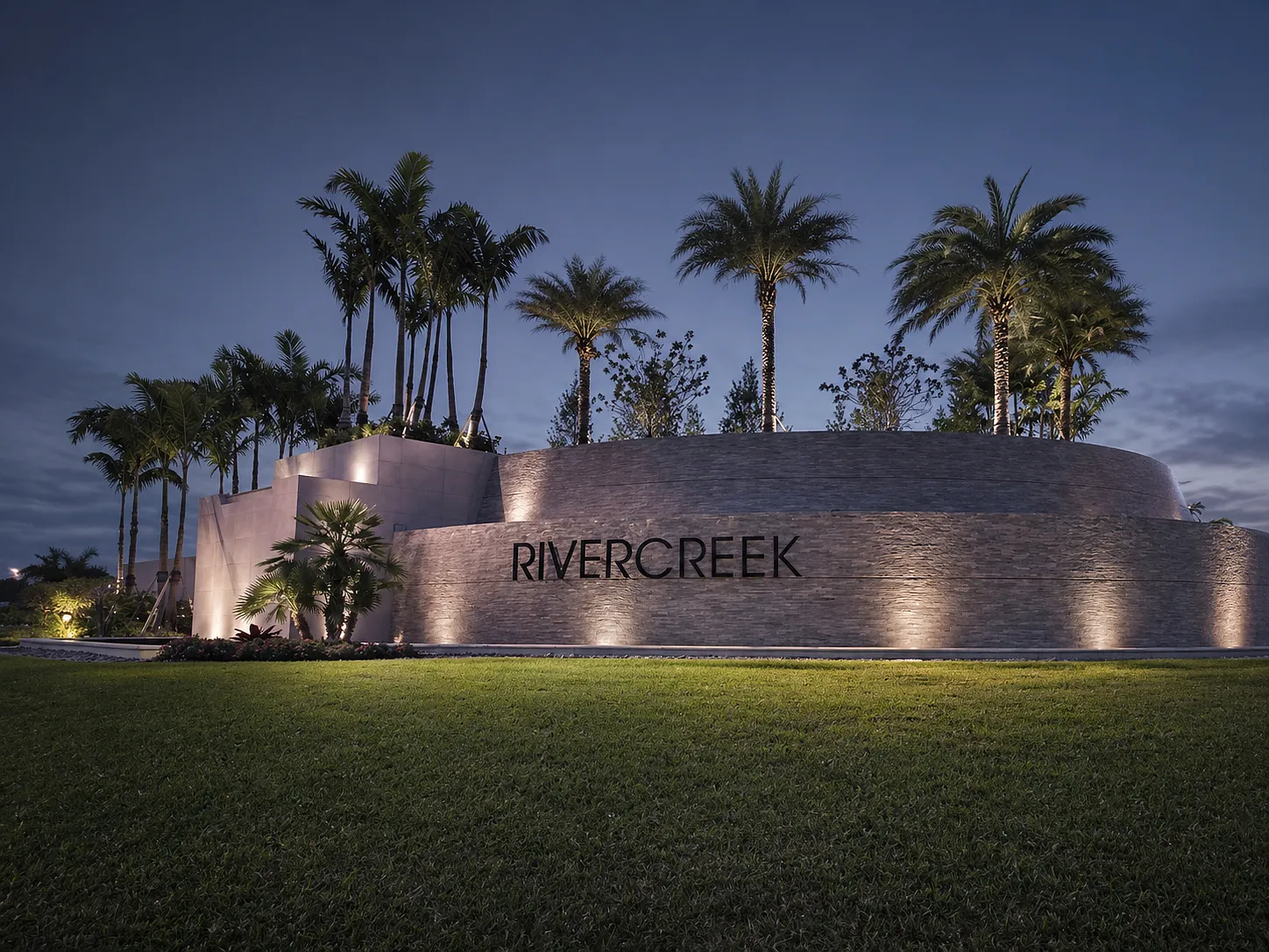 2 bed, 2000 sqft, $4,000 — Photo 1