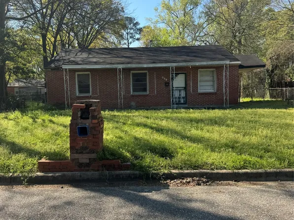 229 W Woodland Dr, Montgomery, AL 36105