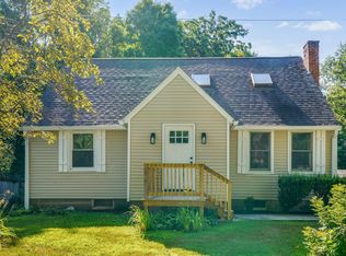 8 Palmer Ave, Kittery, ME 03904