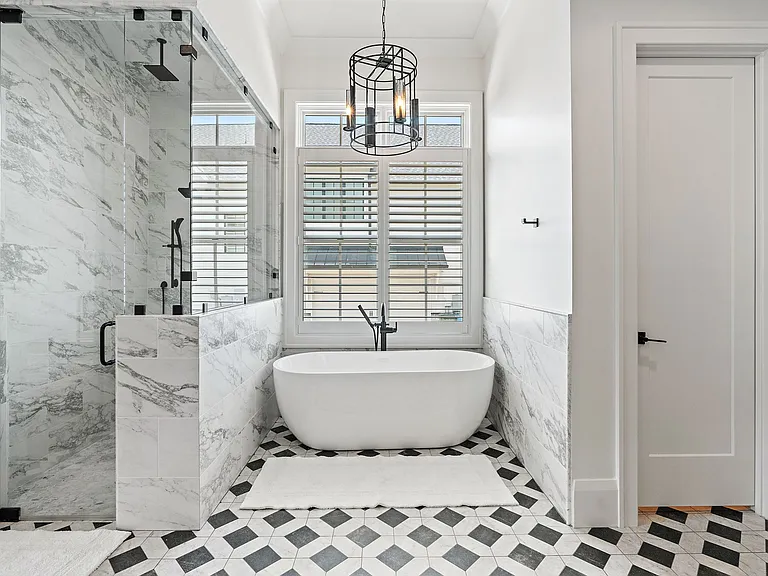 8808 Edgecomb Dr — Photo 33