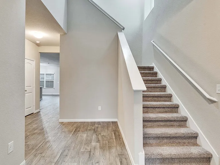 14910 Jolynn St — Photo 10