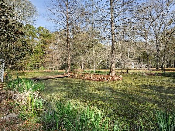 3rd image of 14403 Lake Catherine Dr