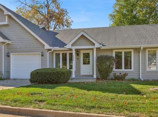 4522 71st St, Urbandale, IA 50322