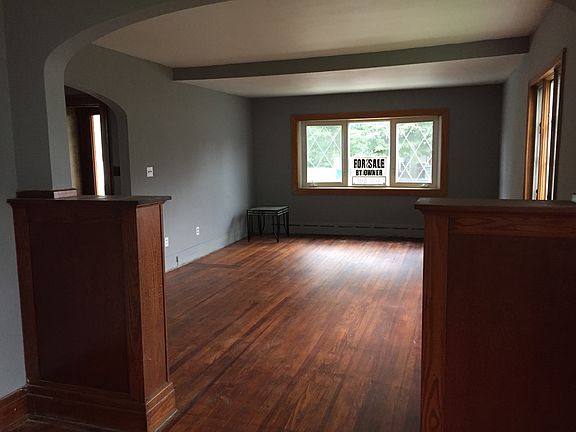 4th image of 209 Davey St