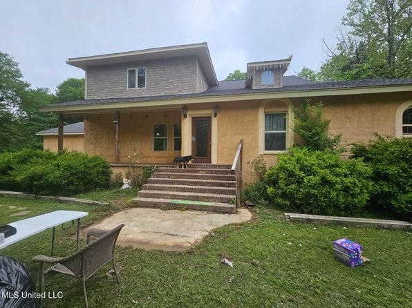 652 Duncan Rd, Caledonia, MS 39740