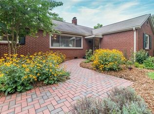 1627 Medford Dr, Charlotte, NC 28205