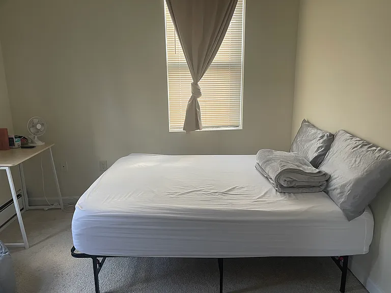 12 Westland Ave — Photo 4