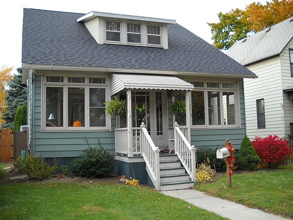 4th image of 2717 Gratiot Ave