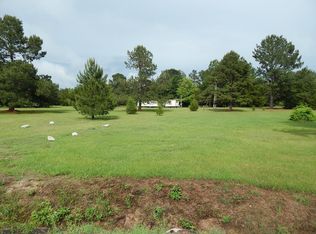 381 Rodeo Dr, Eutawville, SC 29048